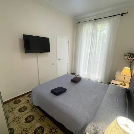 Diputacion Bed & Breakfast *